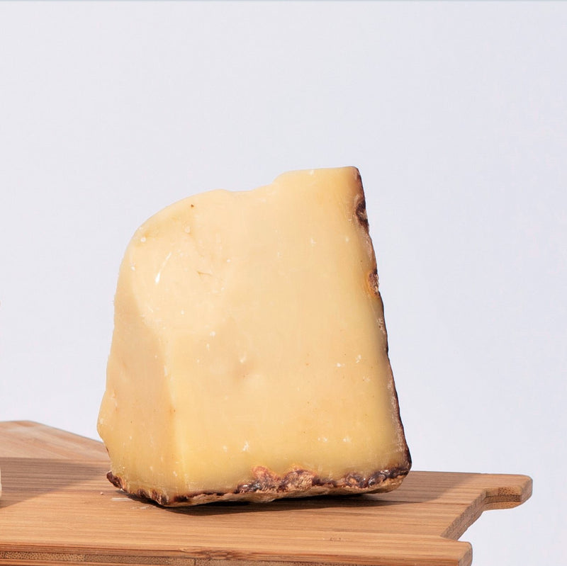 Cheese Grotto Redhead Creamery | Lucky Linda Clothbound Cheddar