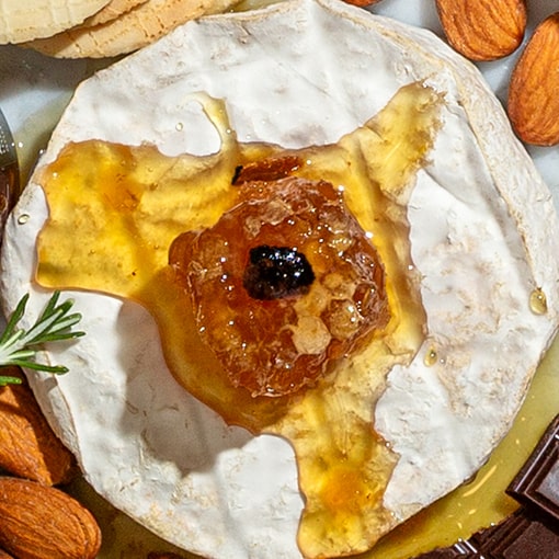Thanksgiving Preorder: Regalis | Winter Black Truffle Honeycomb, 3oz